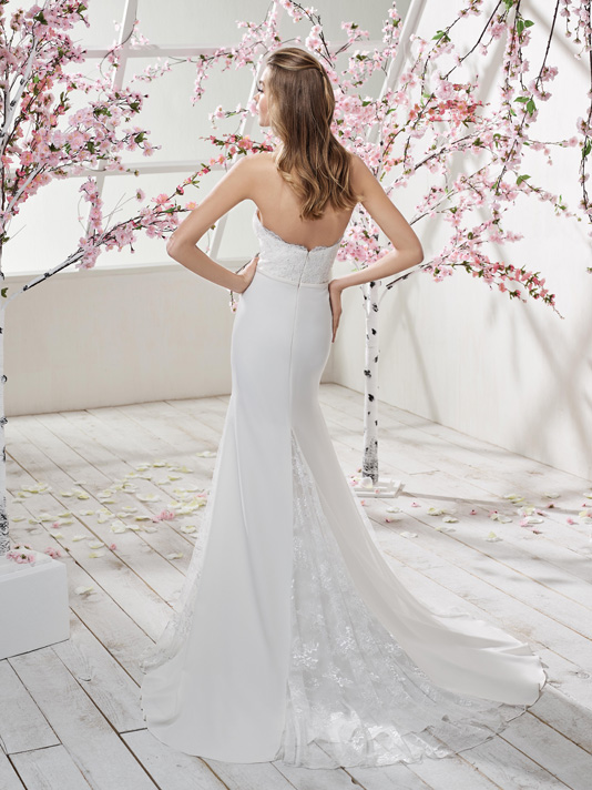 Just For You Robe 195 35 Empire Du Mariage