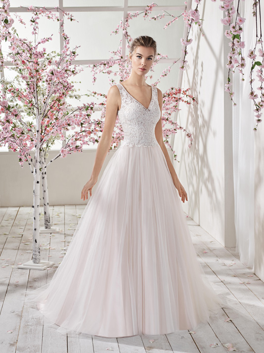 Just For You Robe 195 36 Empire Du Mariage